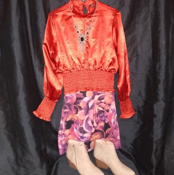 Red Silk Long Sleeve Blouse - Picture 2 of 5